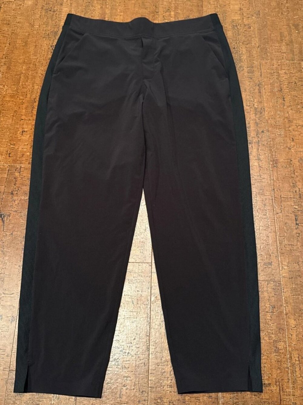 Athleta Women’s 14 Black Pull On Brooklyn Ankle Pants